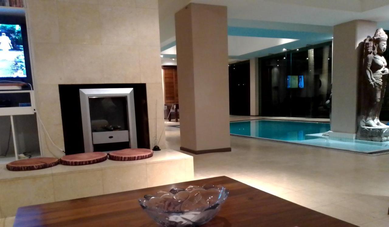 Yachtsmans Paradise, Whitsundays Hotel Airlie Beach Ruang foto