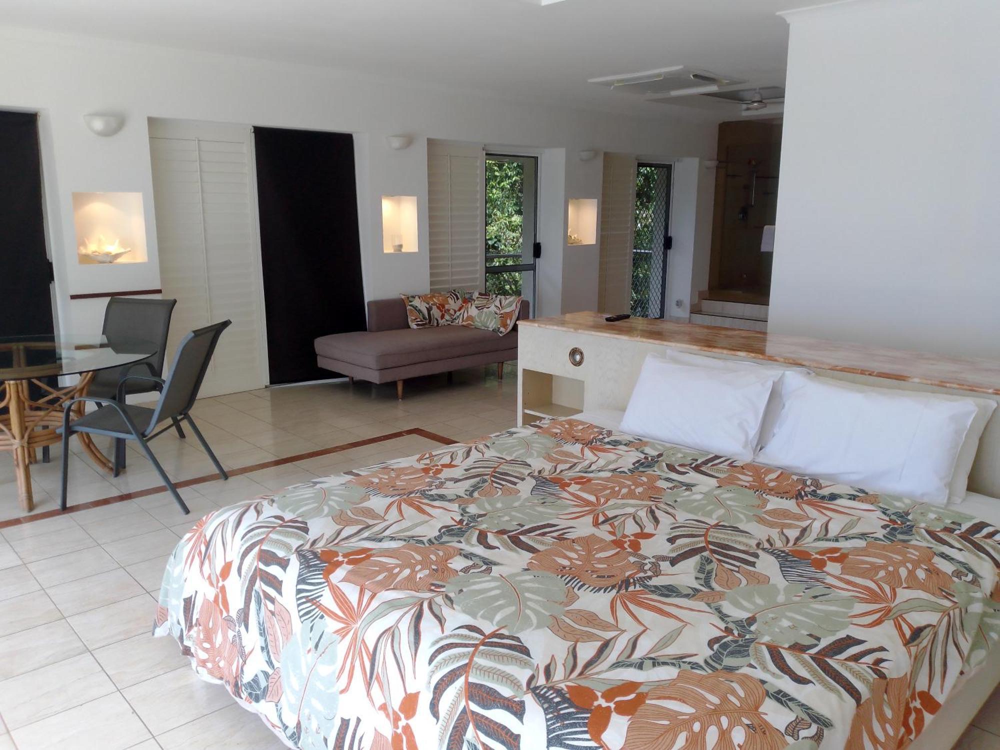 Yachtsmans Paradise, Whitsundays Hotel Airlie Beach Ruang foto